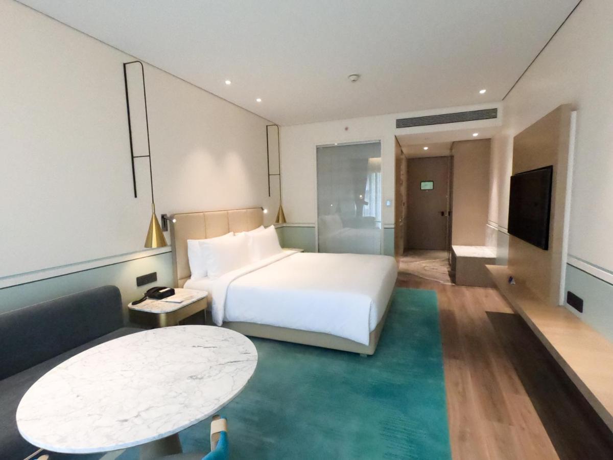 Radisson Blu Mumbai International Airport Otel Dış mekan fotoğraf Deluxe Room